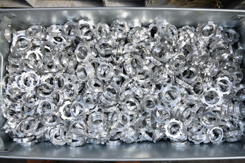 The Basics of Deflashing Metal Polishing - Supersheen